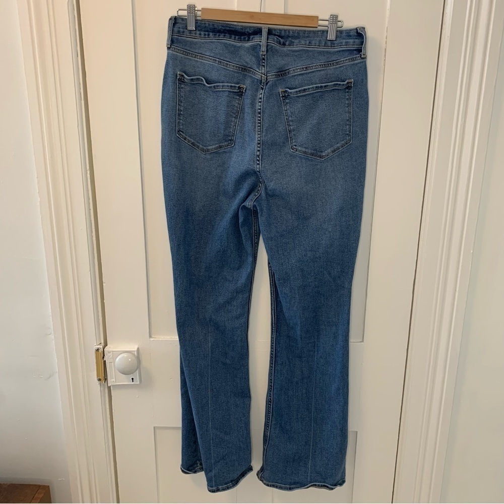 High Rise Flare Distressed Jeans - Picture 3 of 4